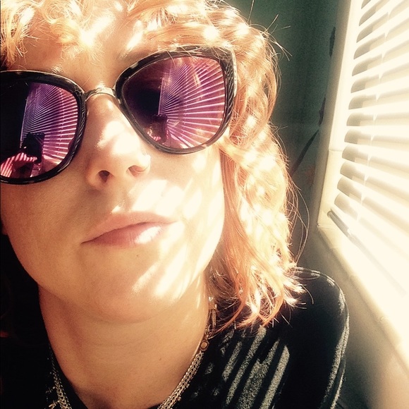 Meet your Posher, Madison - Picture 8 of 9